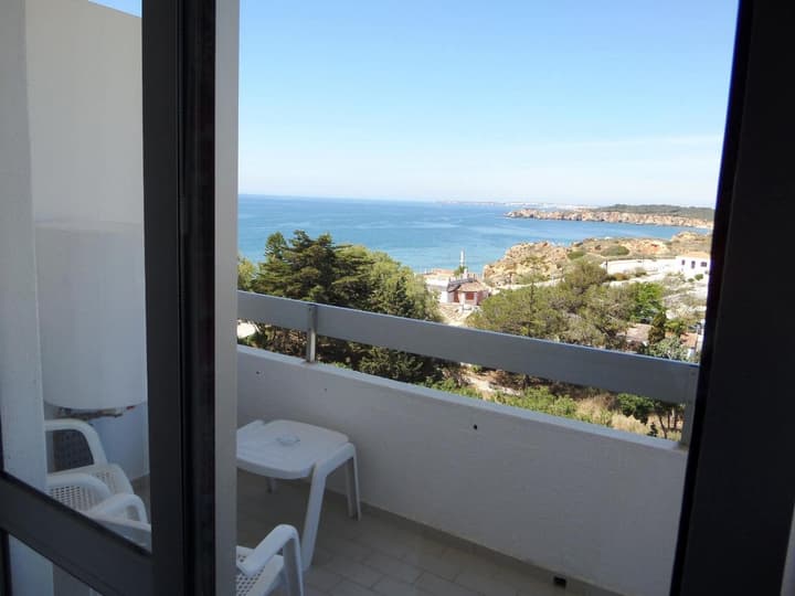 Hotel Luar