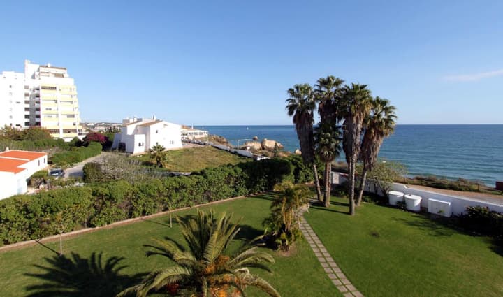 Hotel Luar