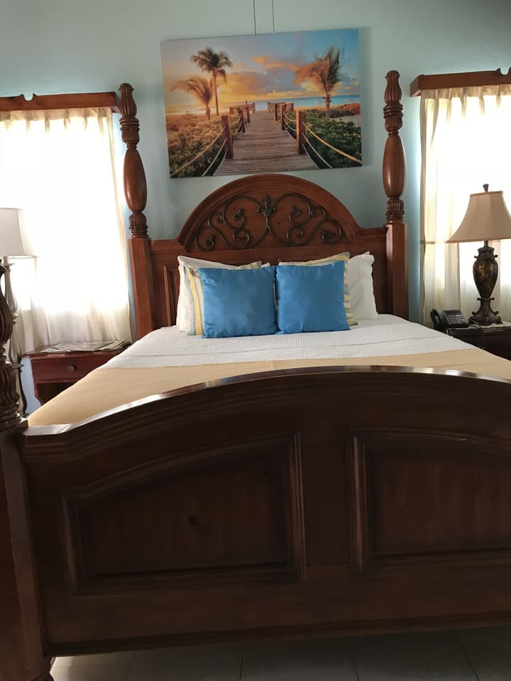 Rayon Hotel