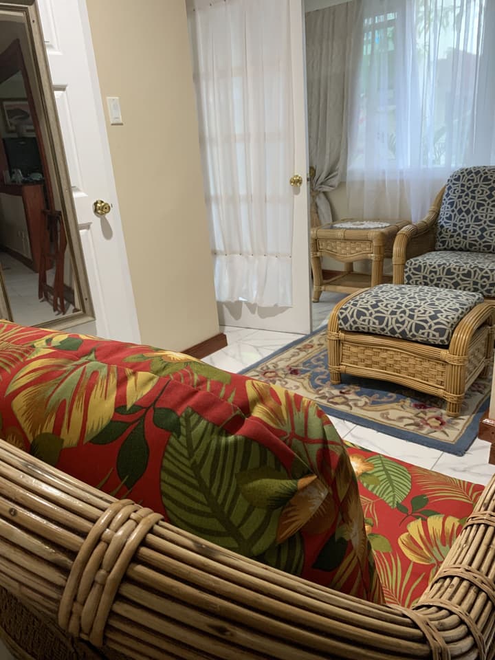 Rayon Hotel
