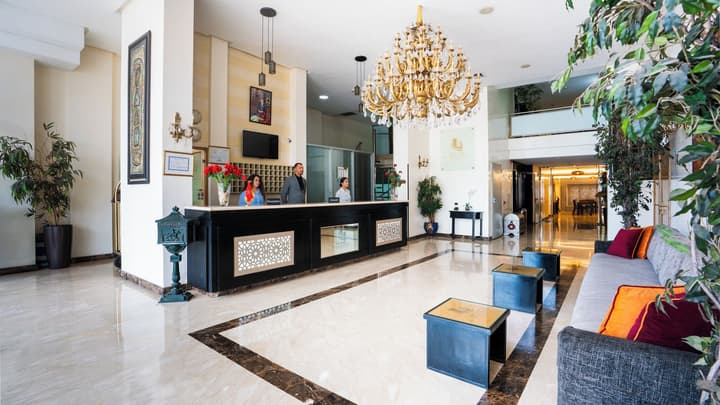 Alwalid Hotel