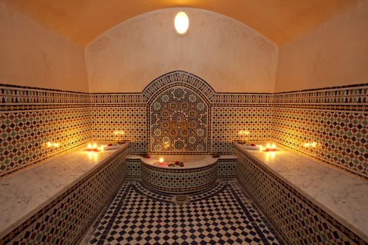 Alwalid Hotel