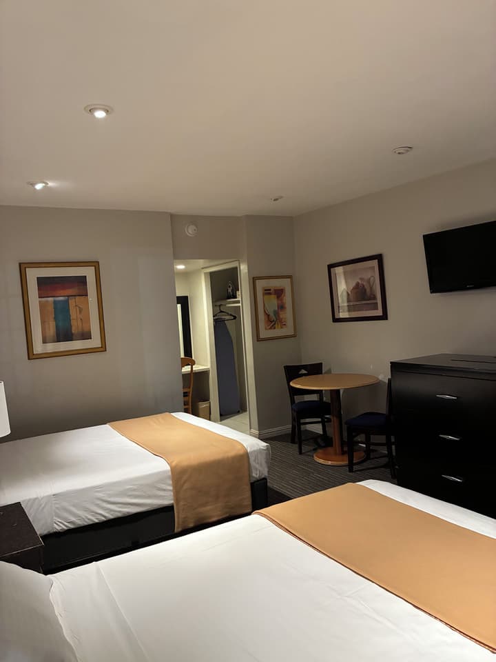 Century Inn