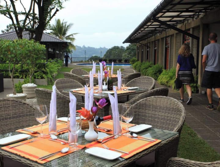Thilanka Hotel