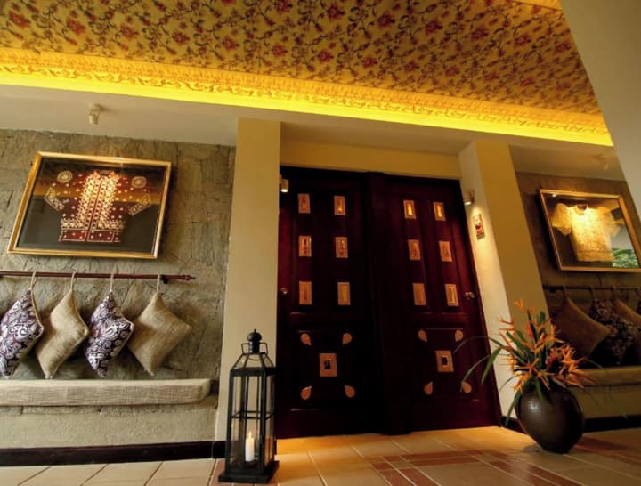 Thilanka Hotel