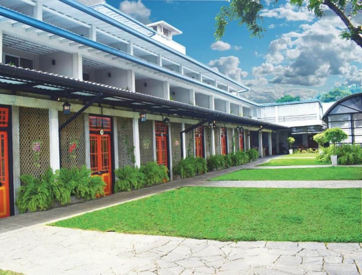 Thilanka Hotel