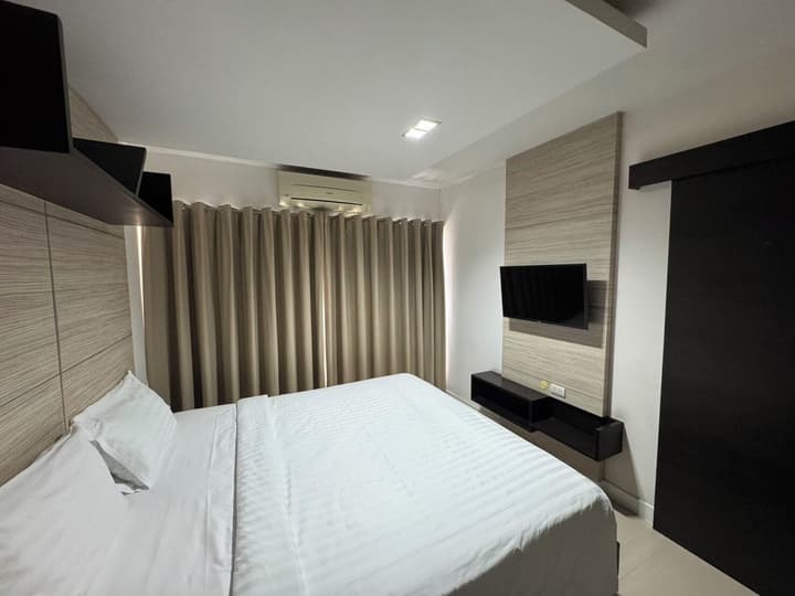 Palette Bella B All Suites Bangkok Hotel