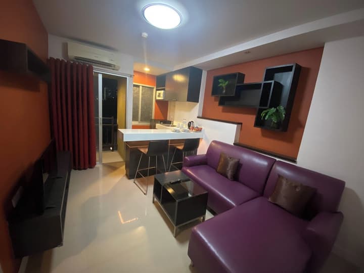 Palette Bella B All Suites Bangkok Hotel
