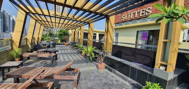 Palette Bella B All Suites Bangkok Hotel