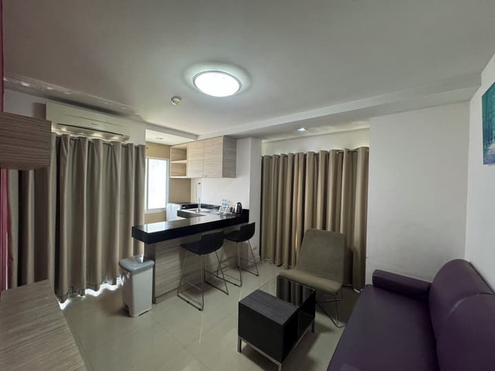 Palette Bella B All Suites Bangkok Hotel
