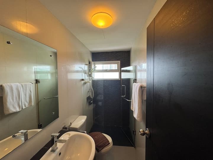 Palette Bella B All Suites Bangkok Hotel
