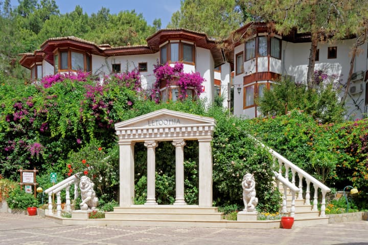 Club & Hotel Letoonia