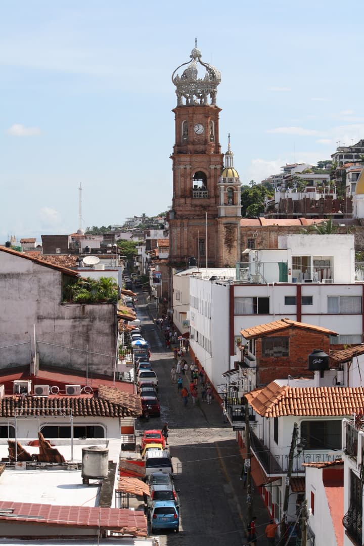 Hotel Porto Allegro - Near Malecon