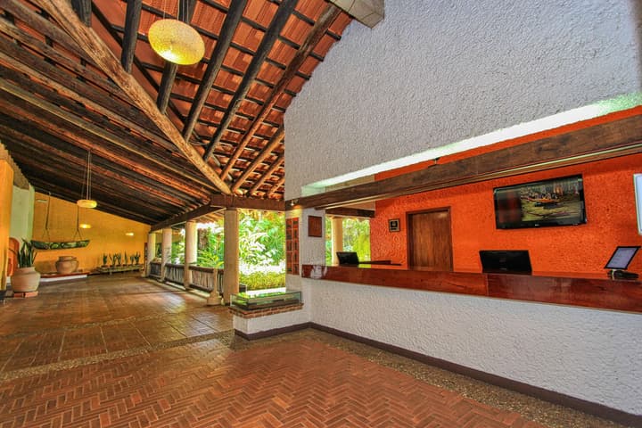 Hotel Ciudad Real Palenque