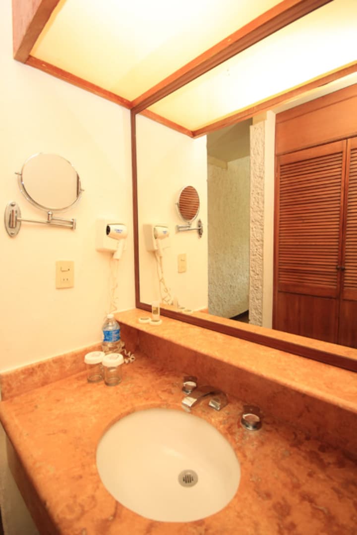 Hotel Ciudad Real Palenque