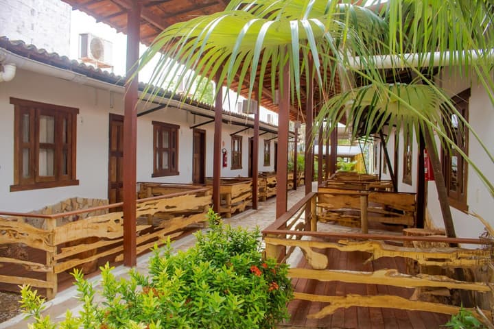 Jeri Village Hotel