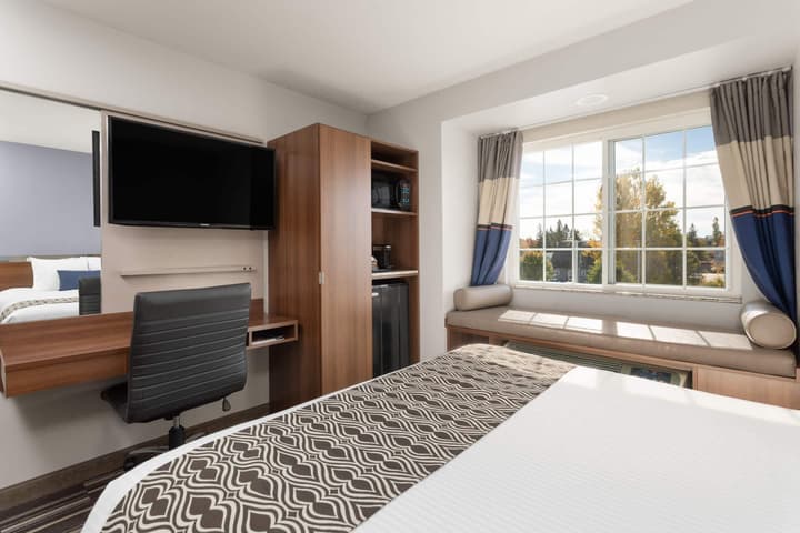 Microtel Inn & Suites by Wyndham Sault Ste. Marie