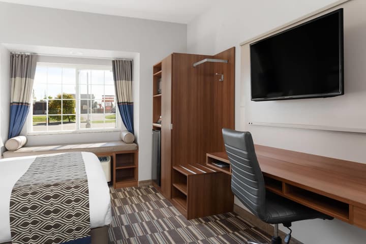 Microtel Inn & Suites by Wyndham Sault Ste. Marie