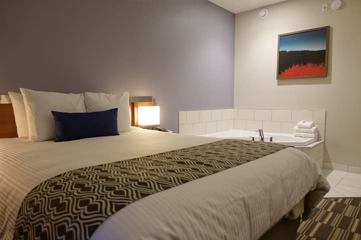 Microtel Inn & Suites by Wyndham Sault Ste. Marie