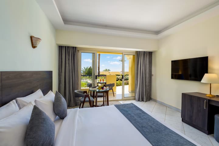 Grand Oasis Resort