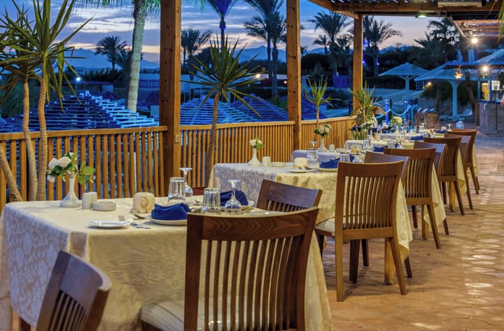 Grand Oasis Resort