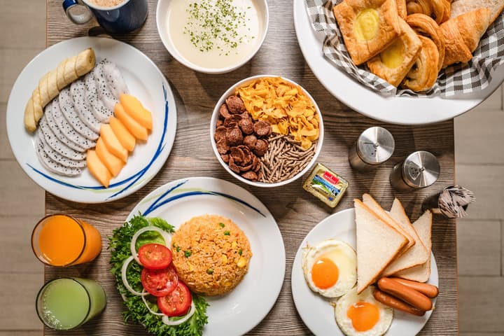 Holiday Inn Express Bangkok Sukhumvit 11 by IHG