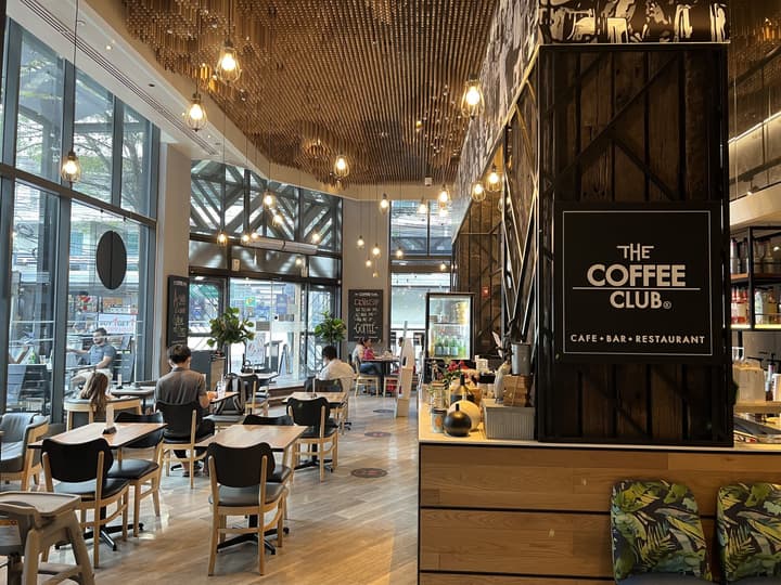 Holiday Inn Express Bangkok Sukhumvit 11 by IHG