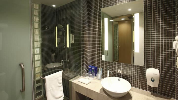 Holiday Inn Express Shanghai Gongkang by IHG
