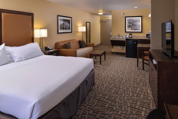 Holiday Inn Express & Suites Page - Lake Powell Area by IHG