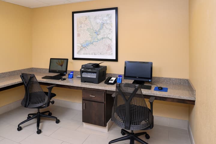 Holiday Inn Express & Suites Page - Lake Powell Area by IHG