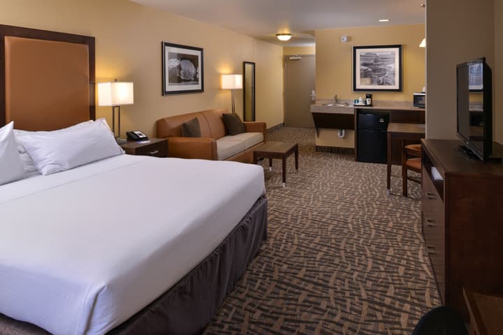 Holiday Inn Express & Suites Page - Lake Powell Area by IHG