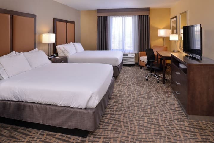 Holiday Inn Express & Suites Page - Lake Powell Area by IHG