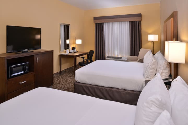 Holiday Inn Express & Suites Page - Lake Powell Area by IHG