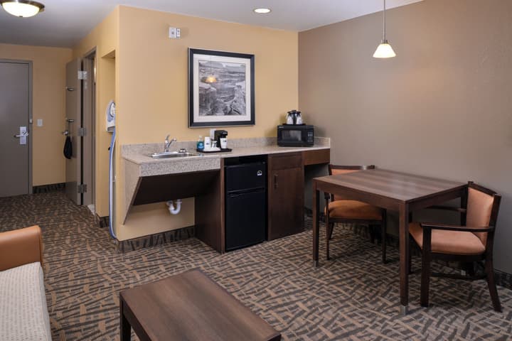 Holiday Inn Express & Suites Page - Lake Powell Area by IHG