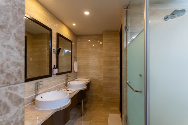 Hotel Shambala