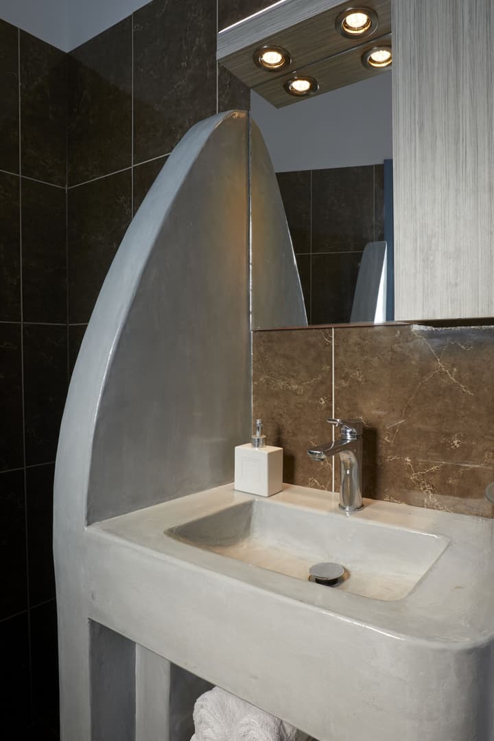 Athiri Santorini Hotel