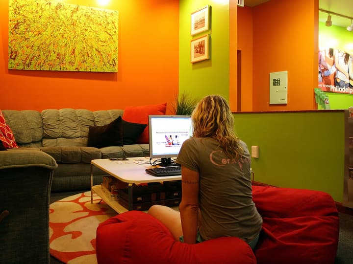 Apple Hostels