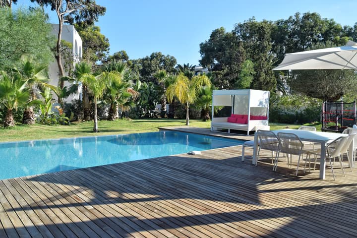 OCEANA HOTEL & SPA