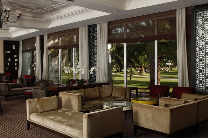 OCEANA HOTEL & SPA