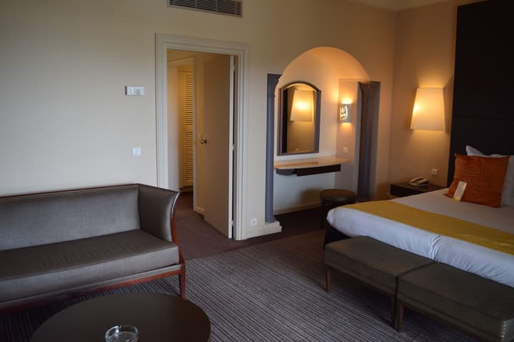 OCEANA HOTEL & SPA