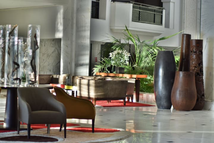OCEANA HOTEL & SPA