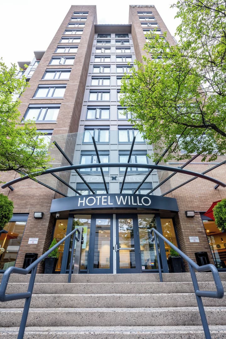 Hotel Willo (formerly YWCA Hotel Vancouver)