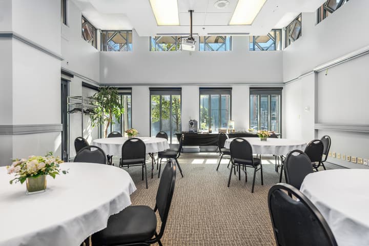 Hotel Willo (formerly YWCA Hotel Vancouver)