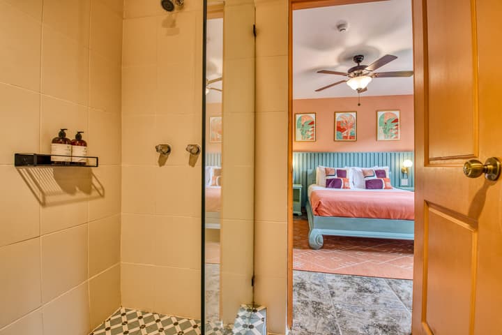 Bocas Paradise Hotel