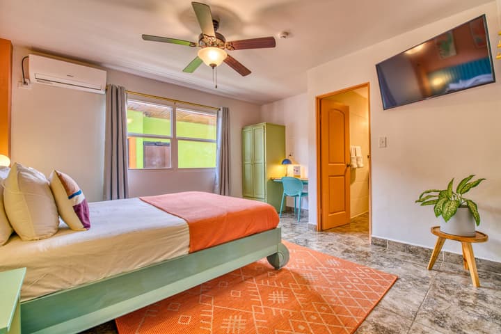 Bocas Paradise Hotel