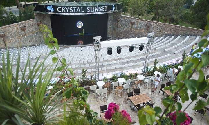 Crystal Sunset Pearl Collection - All inclusive