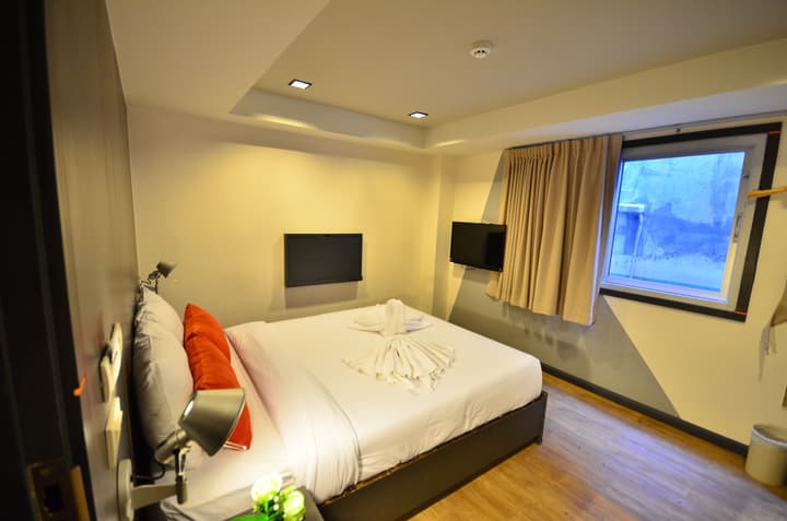 H2 Hotel