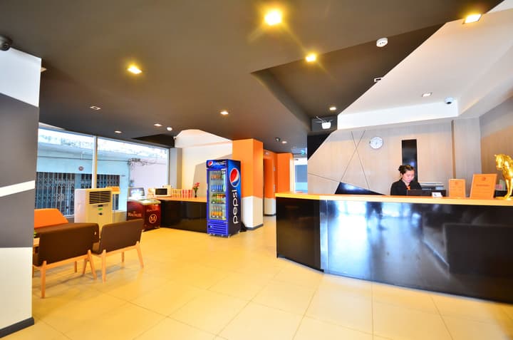 H2 Hotel
