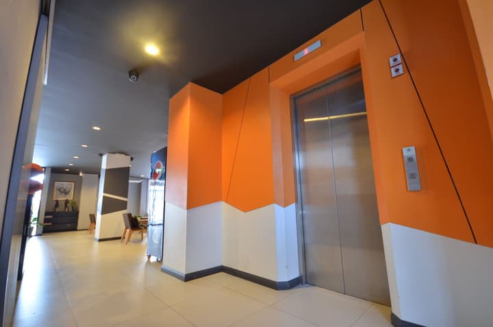 H2 Hotel