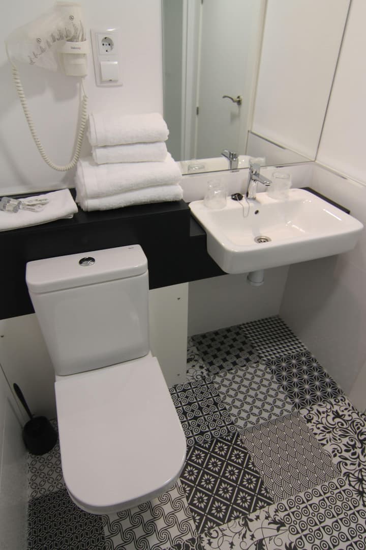 Hostal Aslyp 114
